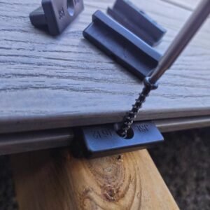 T Clips for Composite Decking in action